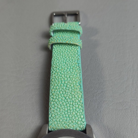 Becomb Diamond Genuine Stingray Watch "There's No Clock" Levi Maestro GreenRARE - Picture 6 of 16